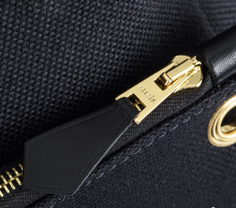 Hermès Noir/ Hunter Zip Retourne 31cm Herbag