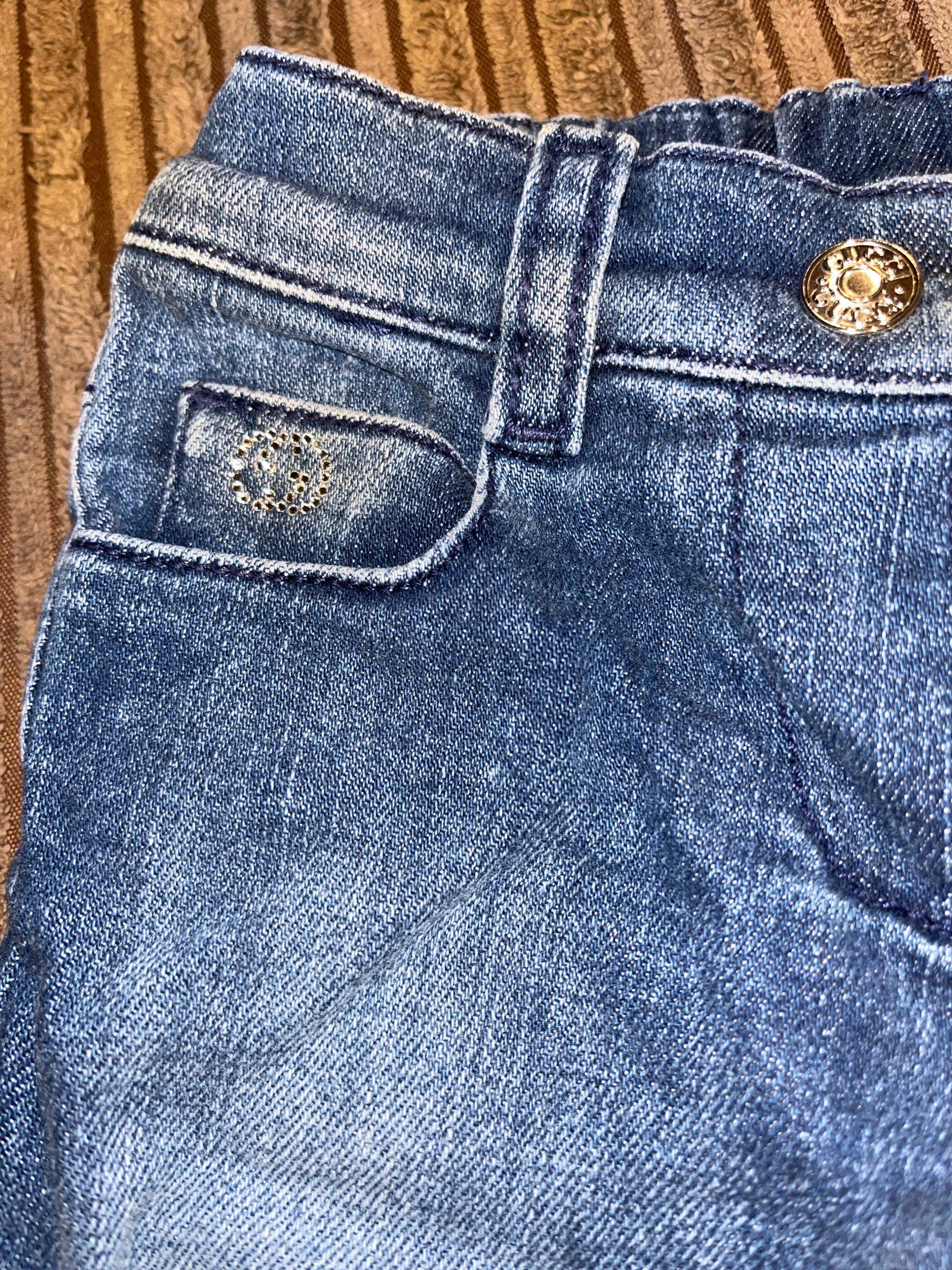 Mid-wash denim jeans