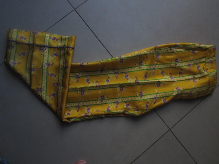 Paul & Joe yellow floral print cropped pants