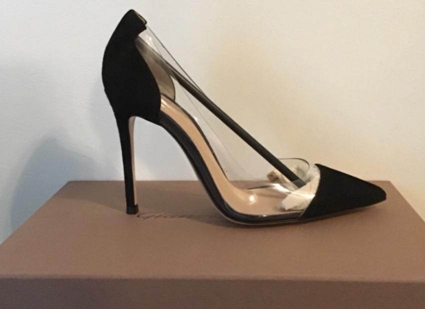 Gianvito Rossi Black Suede Plexi Pumps 105