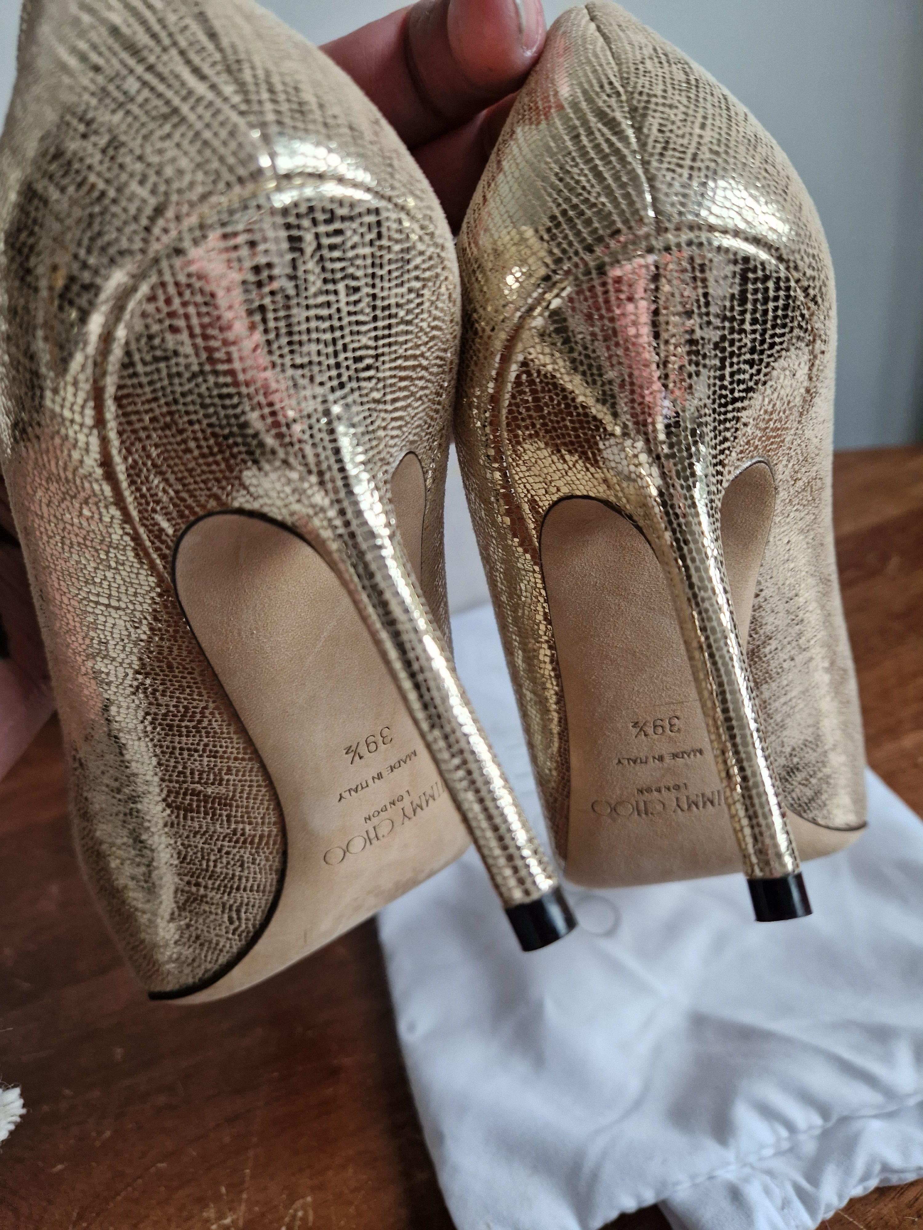 Gold Leather Pumps 85