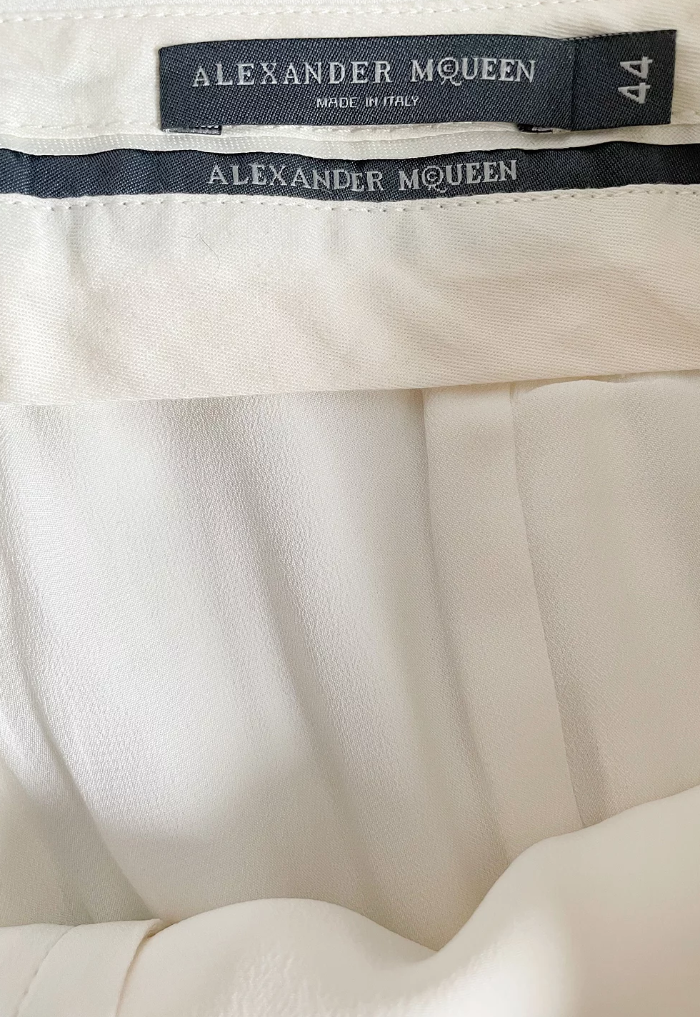 Alexander McQueen Crepe Tailored Crop Pants