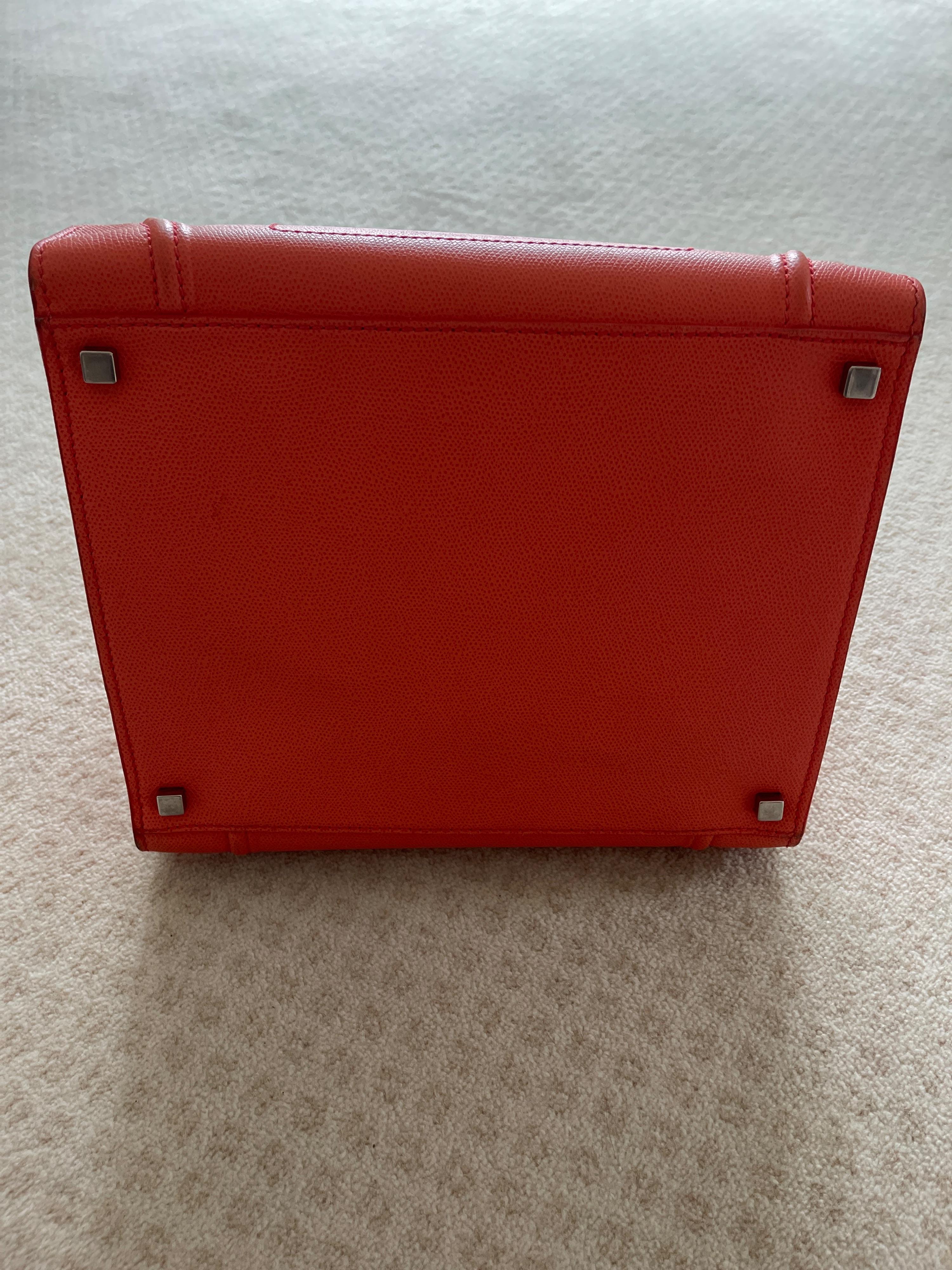 Orange Phantom Luggage Tote