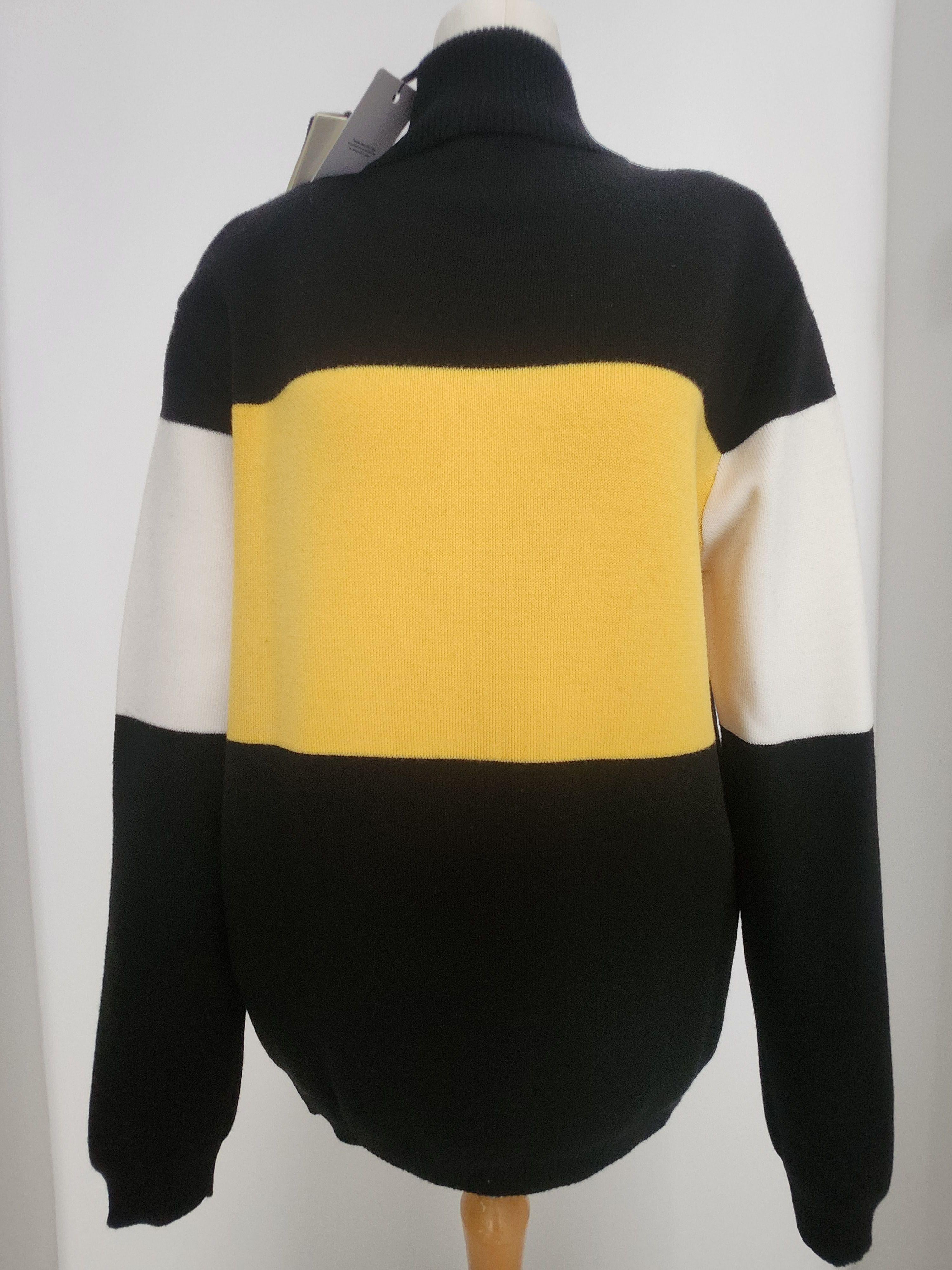 Fendi Long Sleeved Wool Top