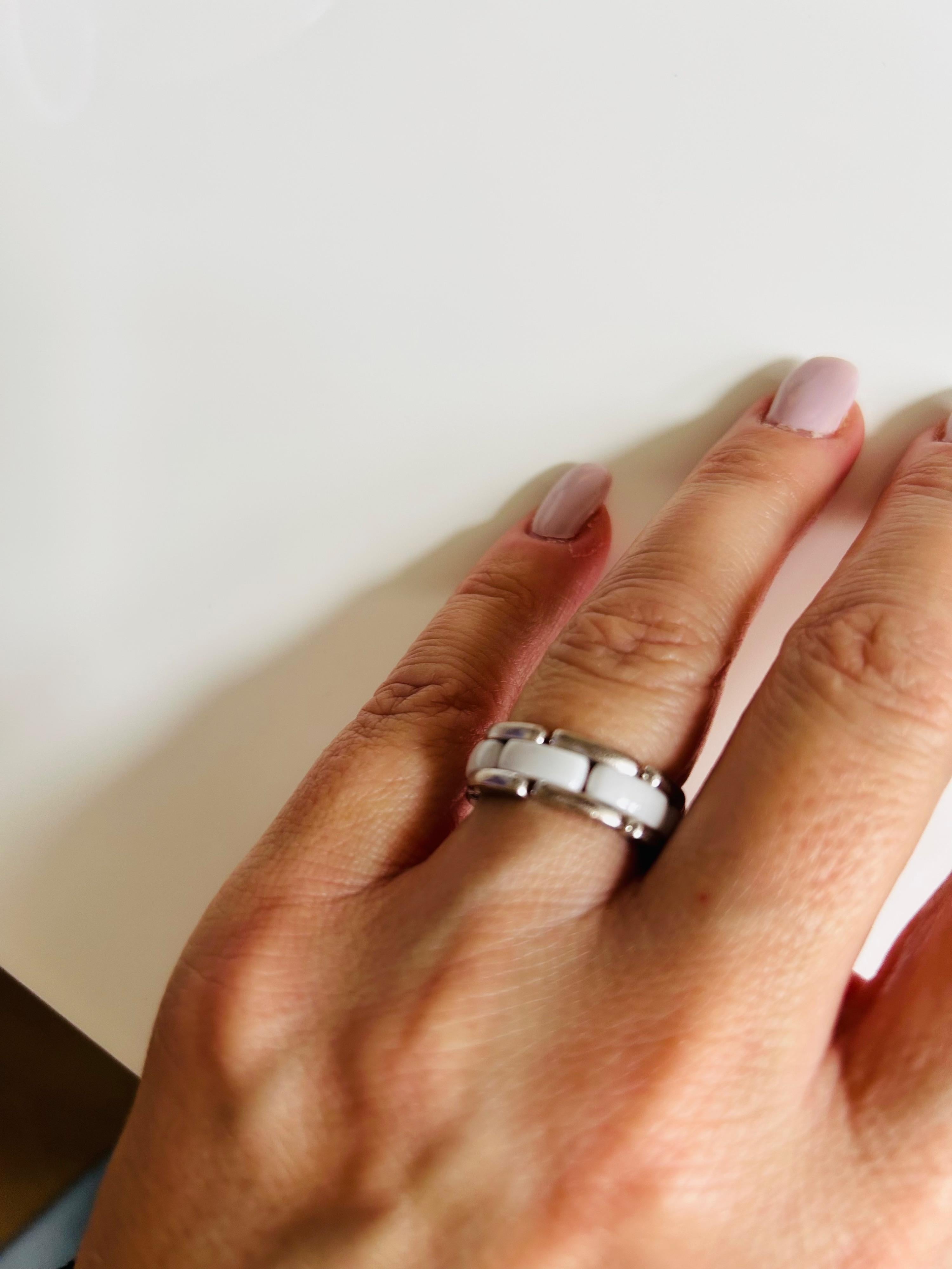 18k White Gold & Ceramic Ultra Ring