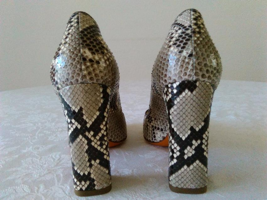 Santoni Rose Women  Collection Python Pumps