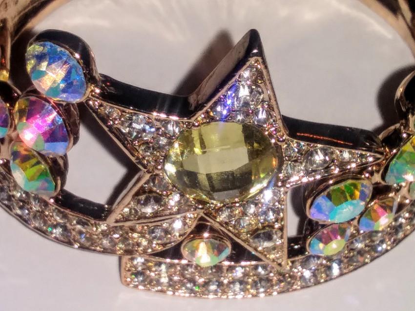 Bespoke Crystal Embellished Shooting Star Cuff