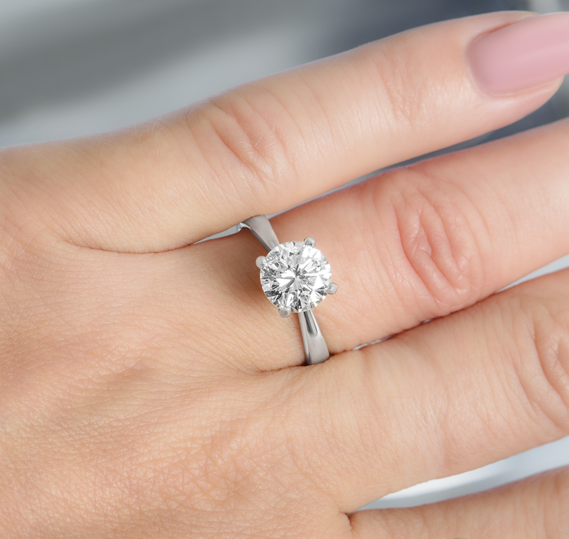 Round Brilliant Cut Diamond Platinum Set Ring - Size 53
