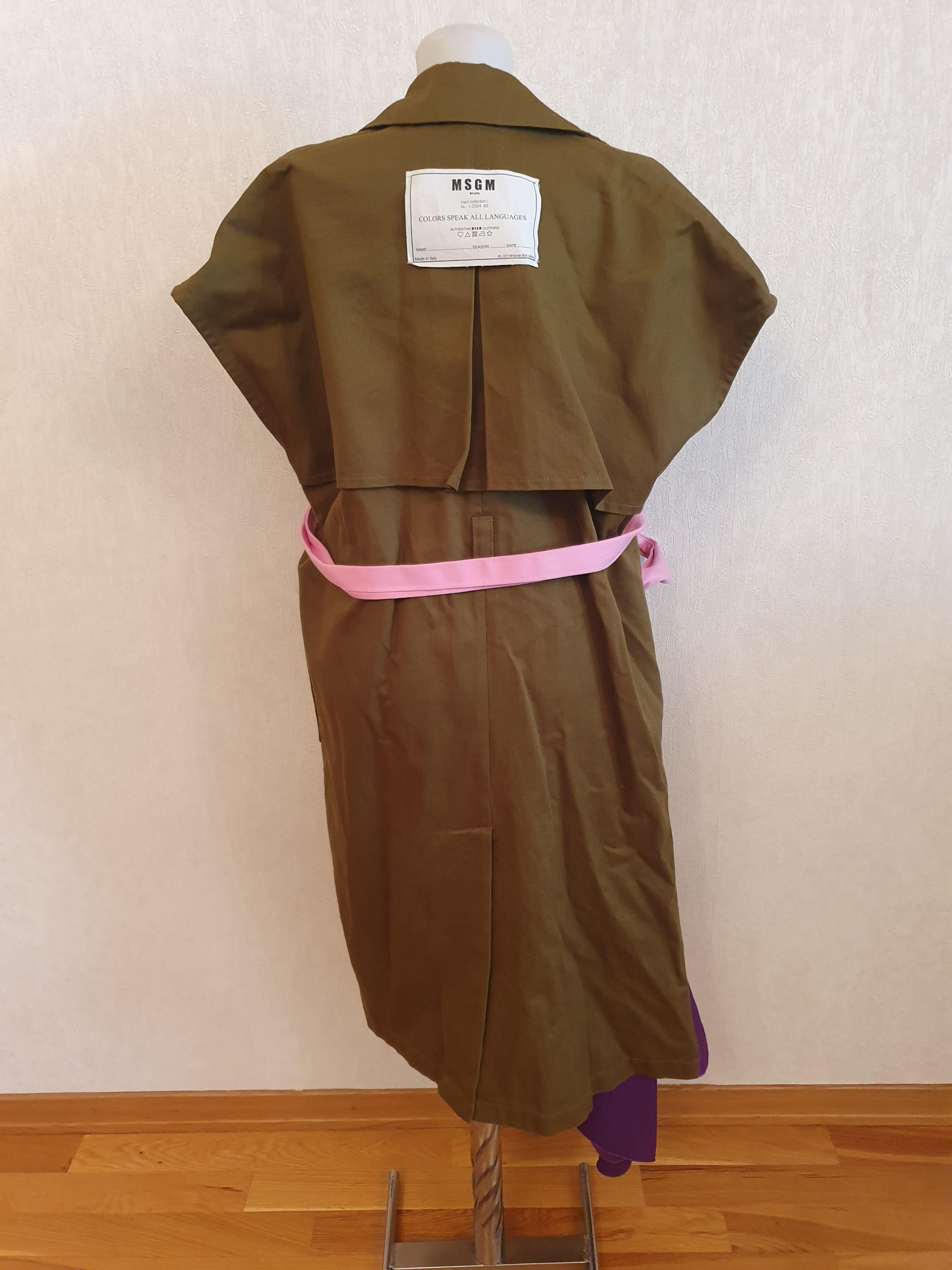 Khaki cotton short sleeve trench coat