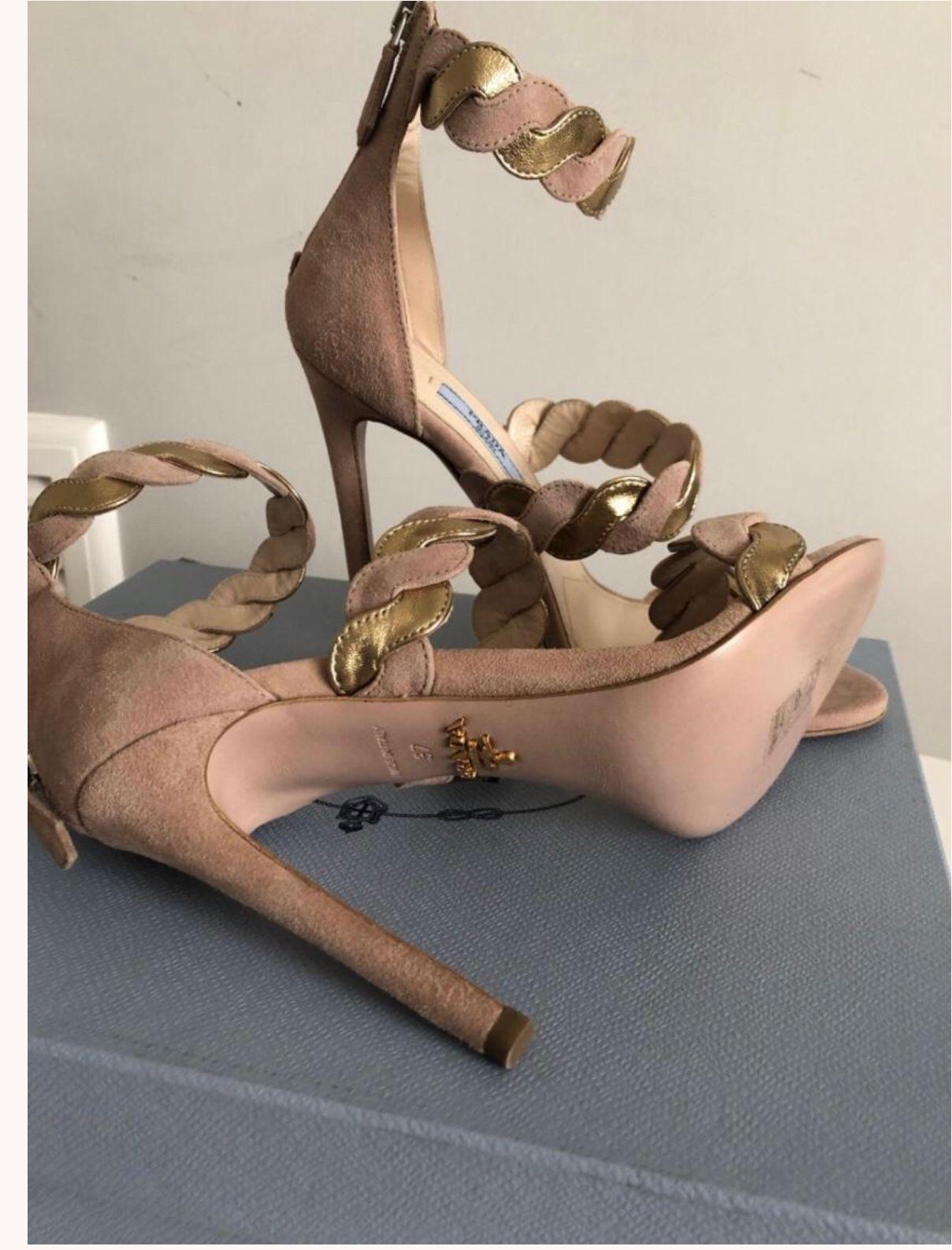 Nude/Gold Woven Leather & Suede Sandals