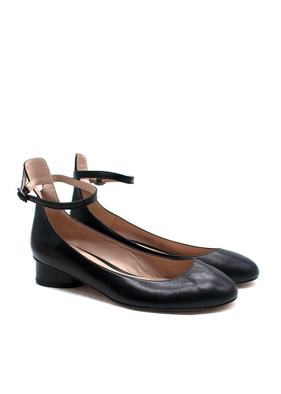 Stuart Weitzman Black Round Toe Ankle Strap Pumps