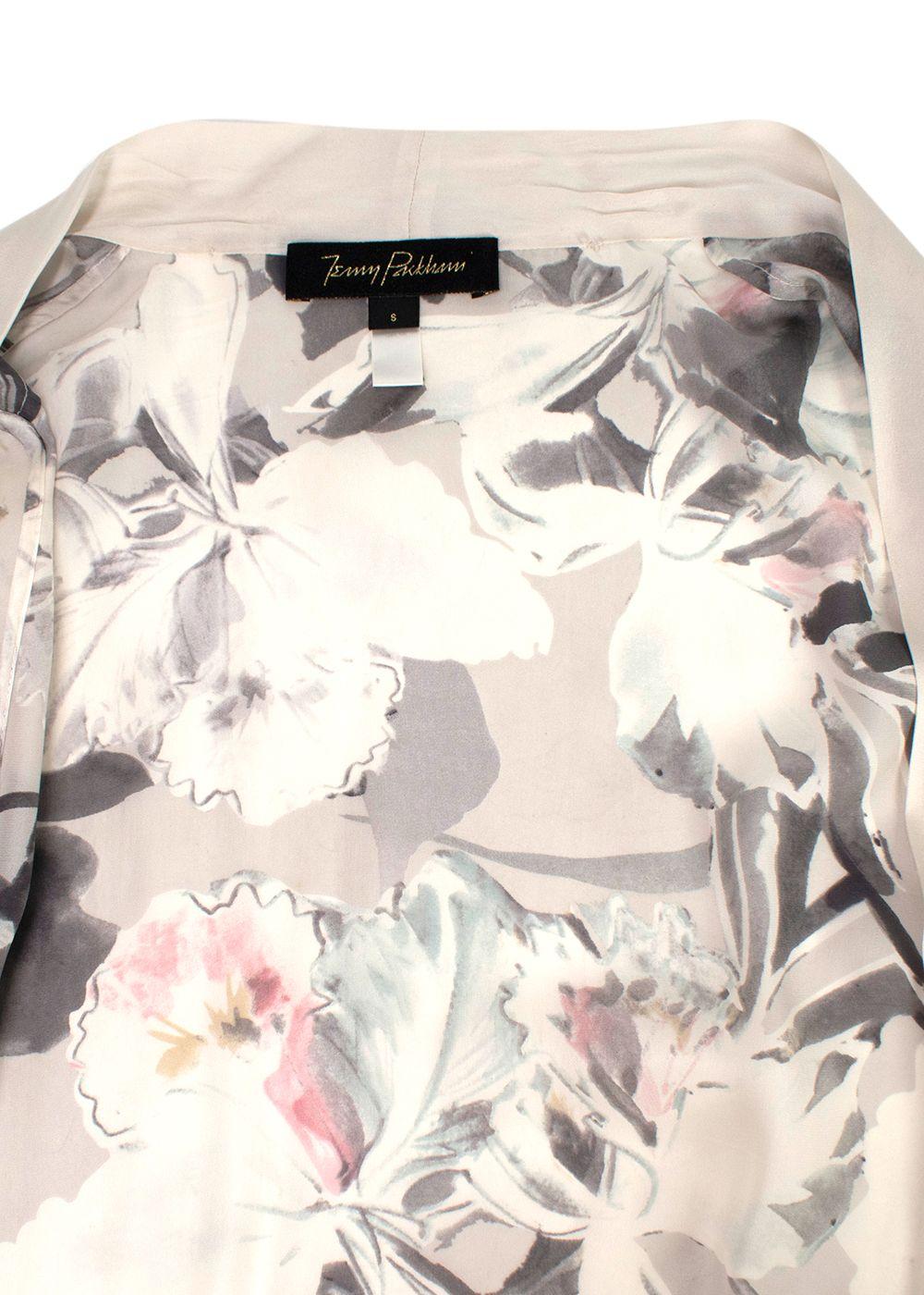 Jenny Packham Grey Floral Silk Nightgown and Robe
