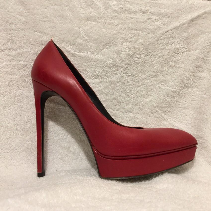 Saint Laurent Red Janis Platform Leather Pumps