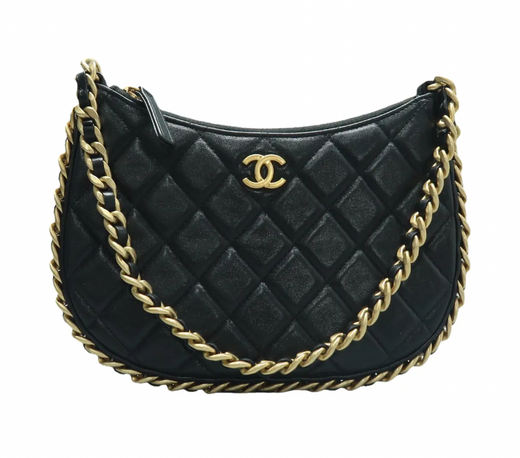 Chanel Black Quilted Leather Shoulder bag