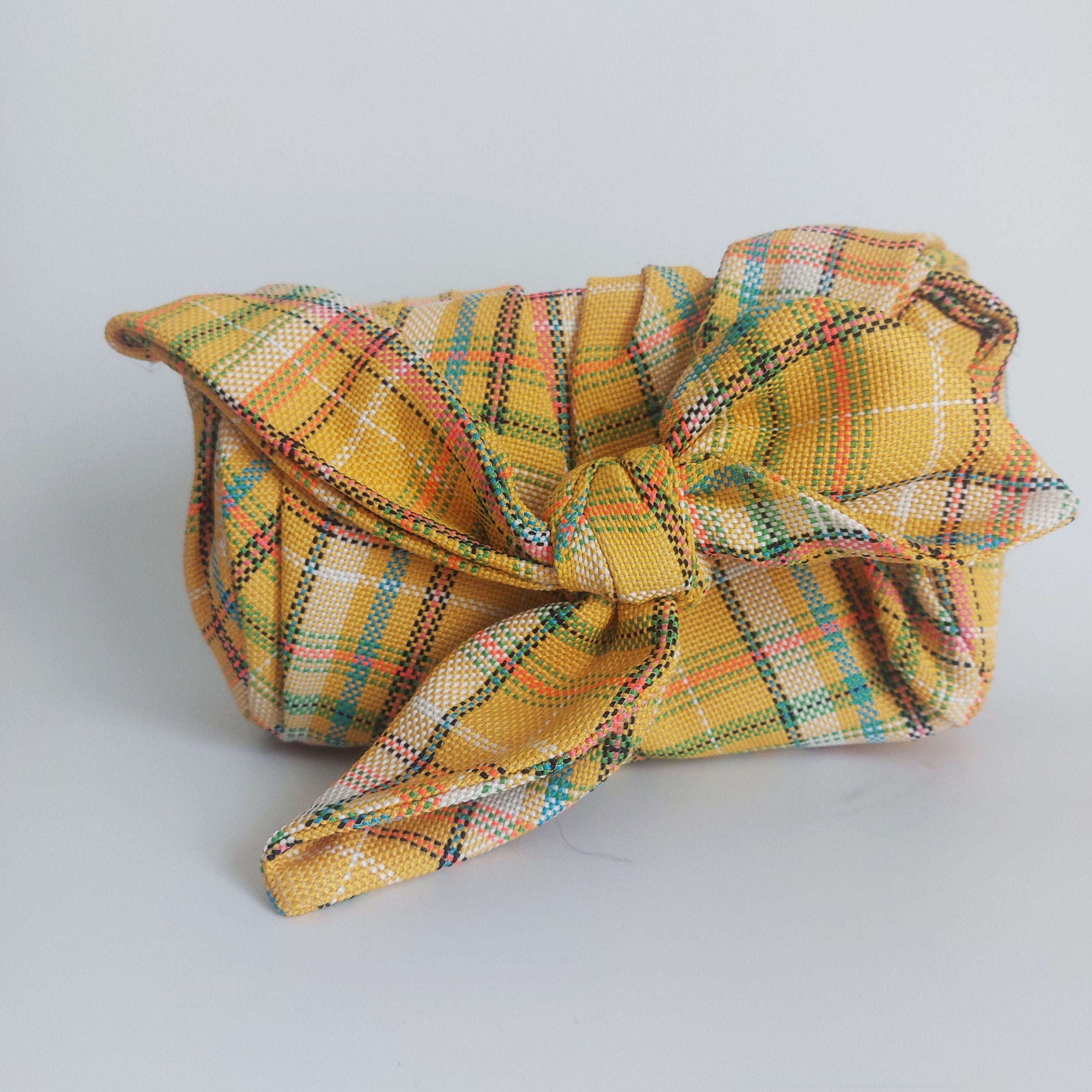 Yellow Nane Knotted Plaid Barrel Bag