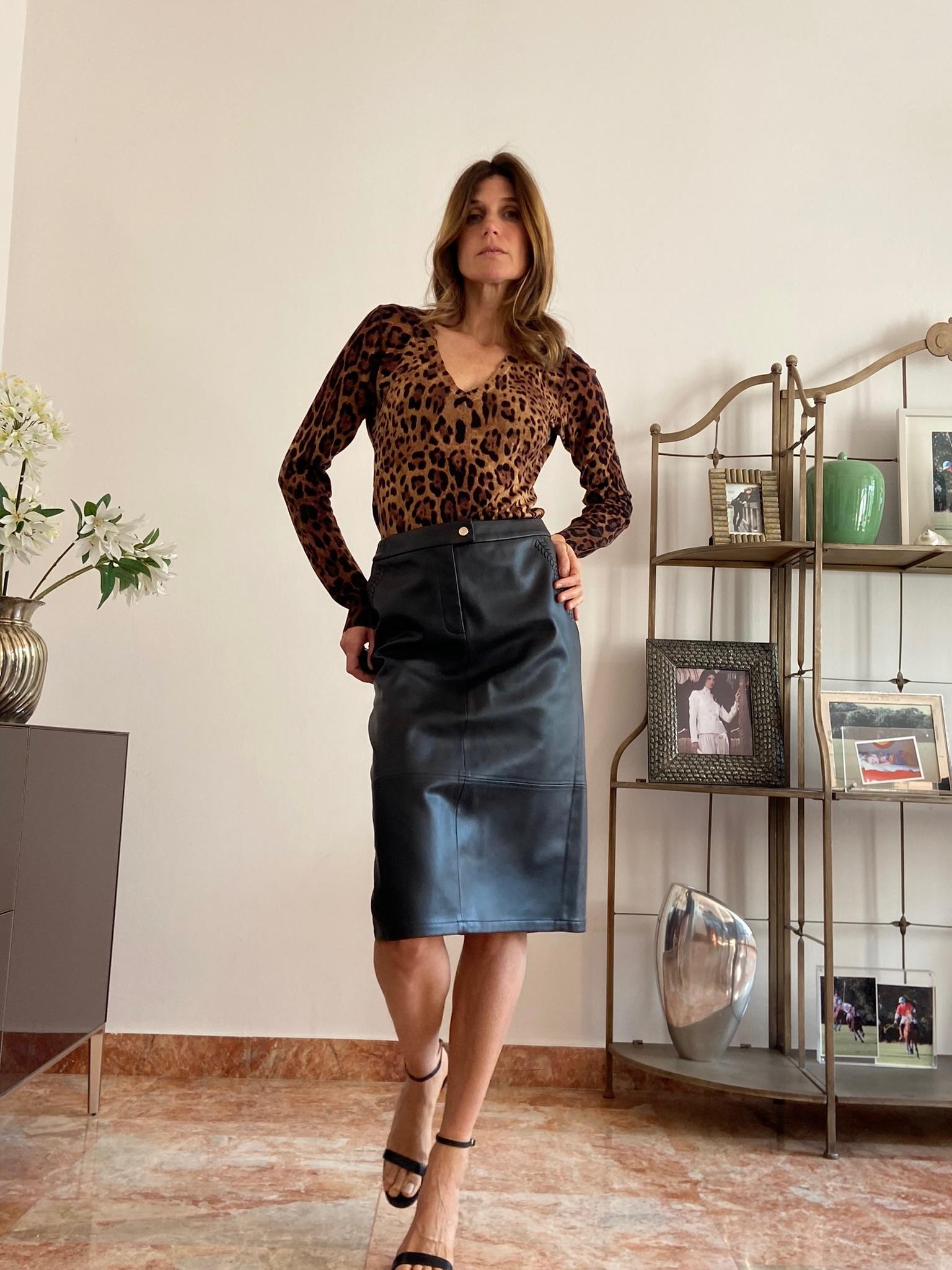Leopard Printed Fine Wool V-Neck Jumper