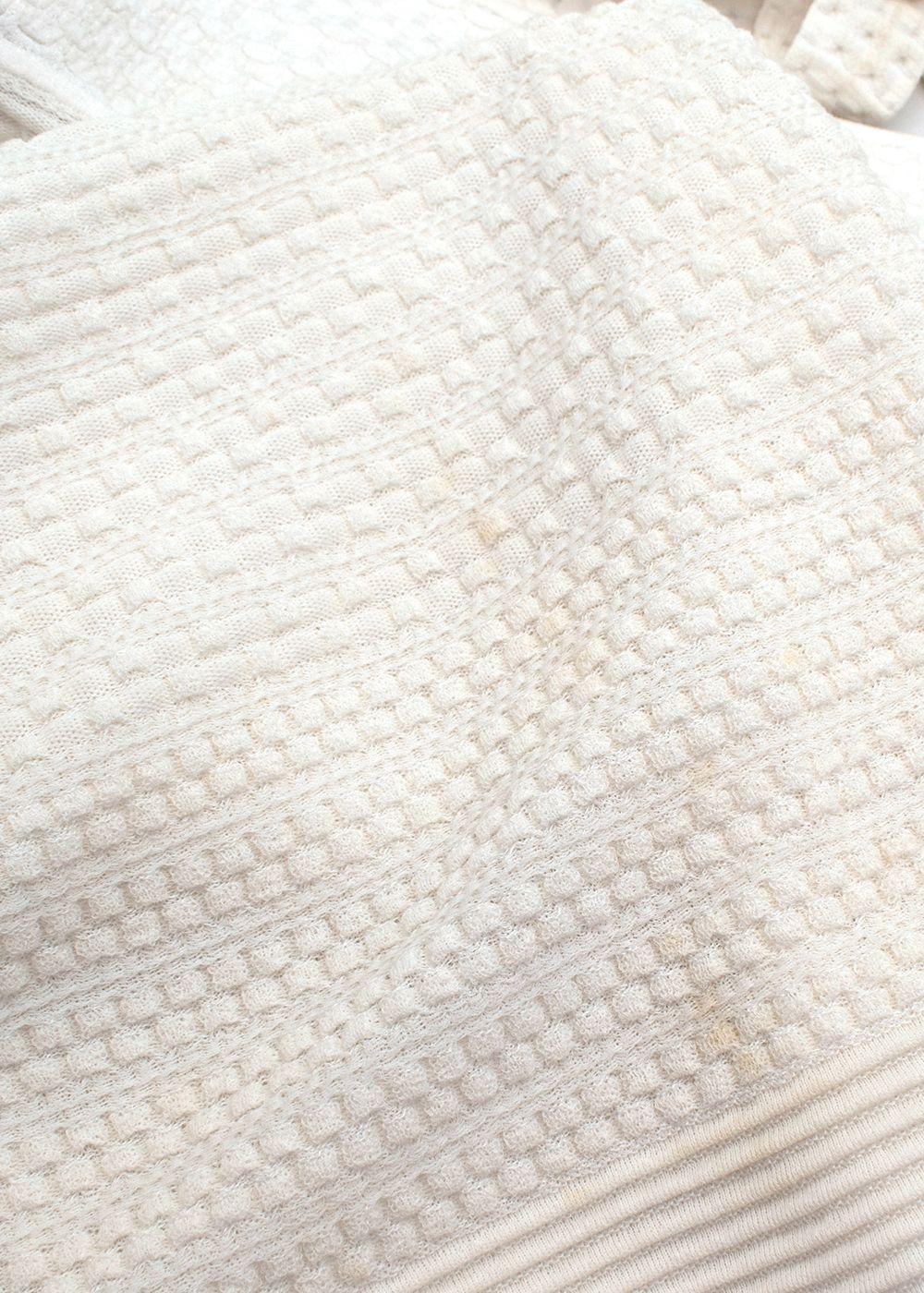 White Sleeveless Knitted Dress