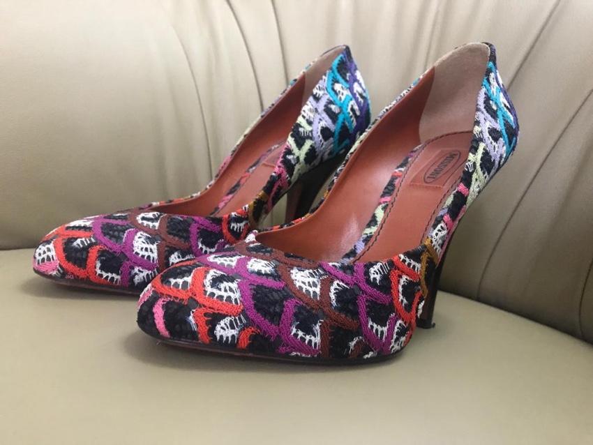 Missoni Knit Round Toe Pumps