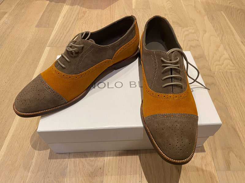 Manolo Blahnik Suede Oxford Brogues