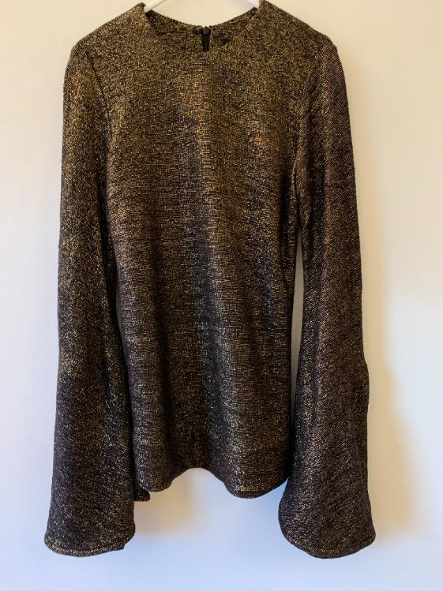 Ellery Flute Sleeve Inception Black/Gold Top