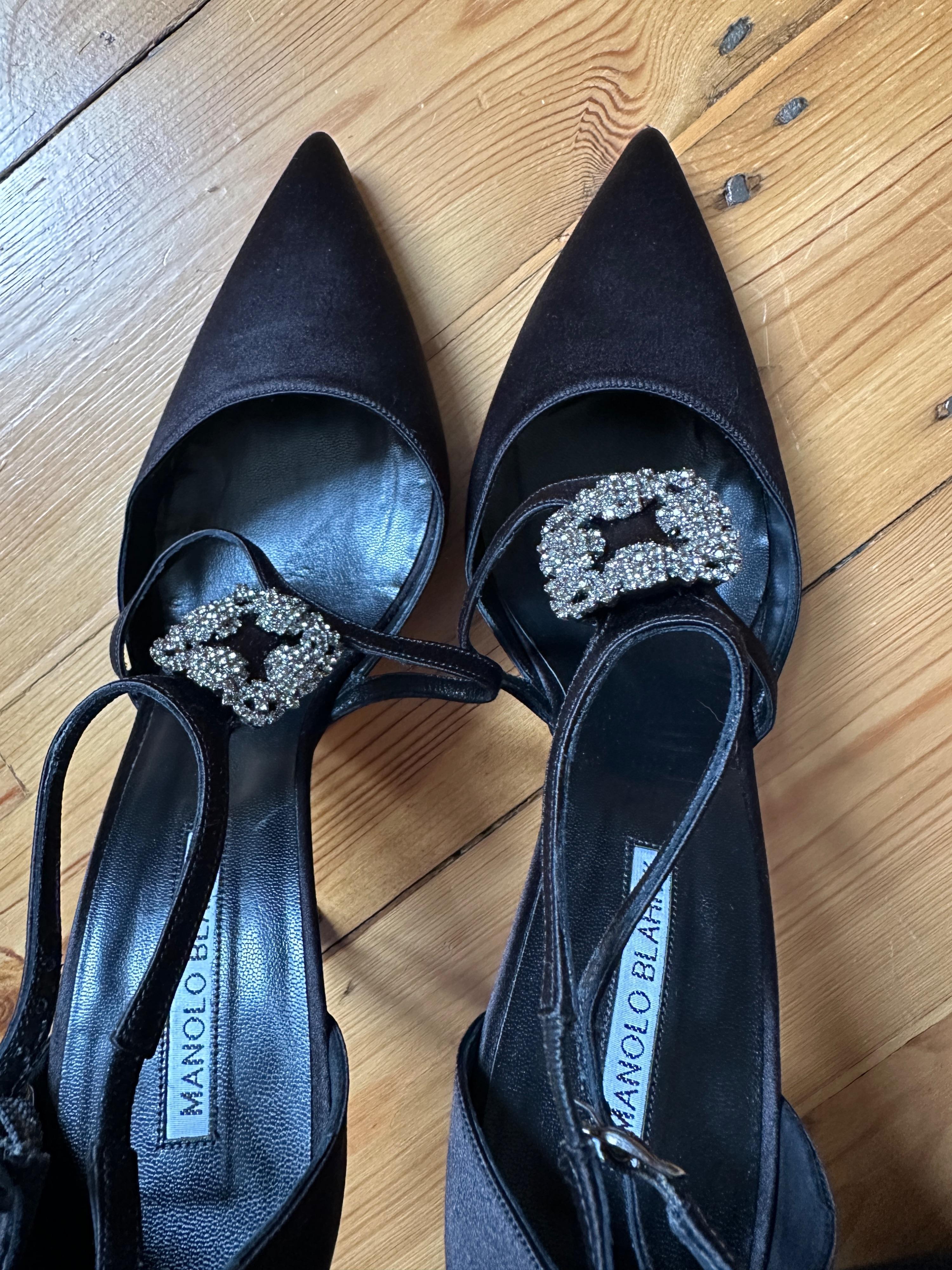 Manolo Blahnik Black Satin Seneca 105 Pumps