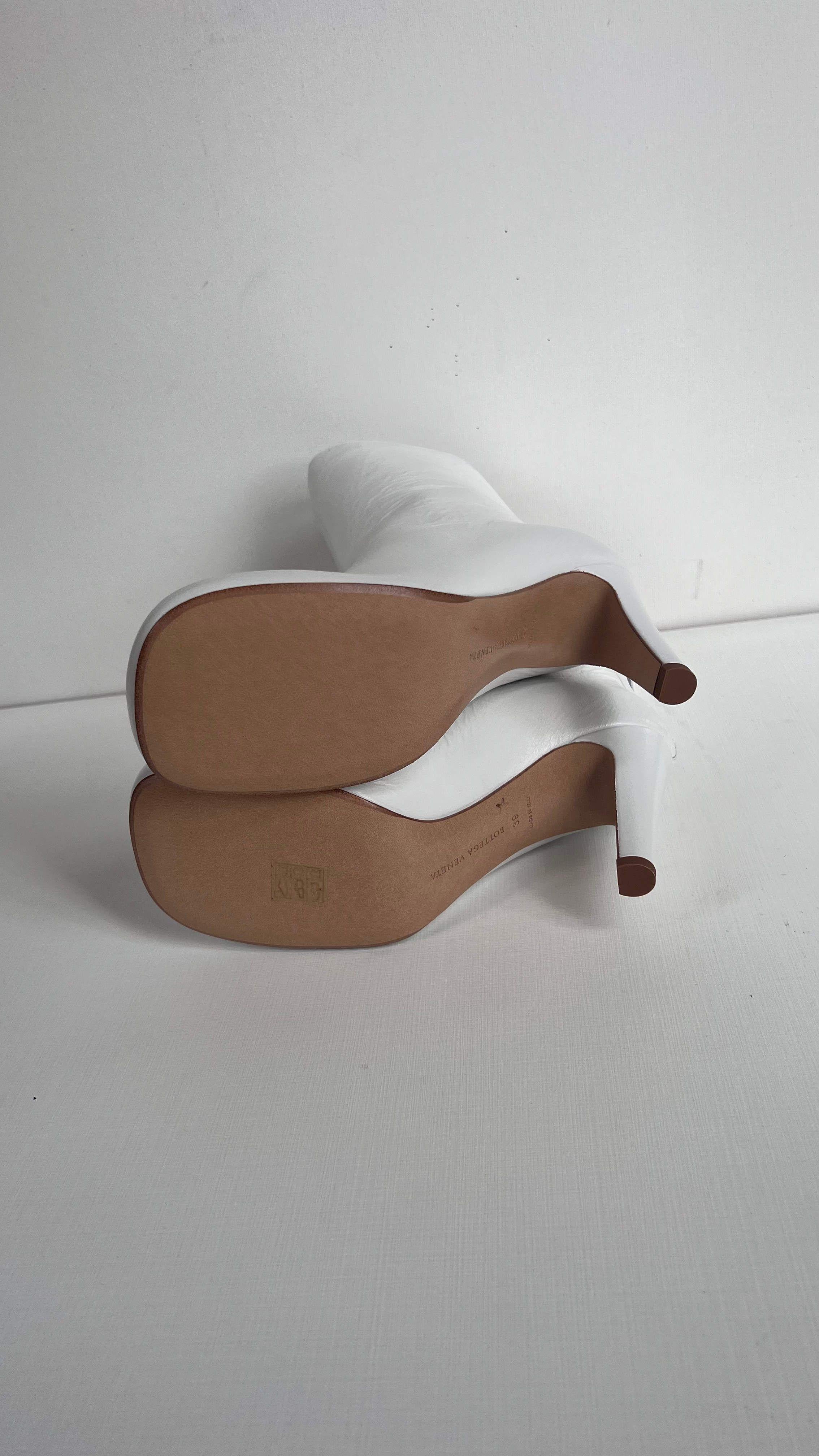Bottega Veneta Optic White Leather Ankle Boots