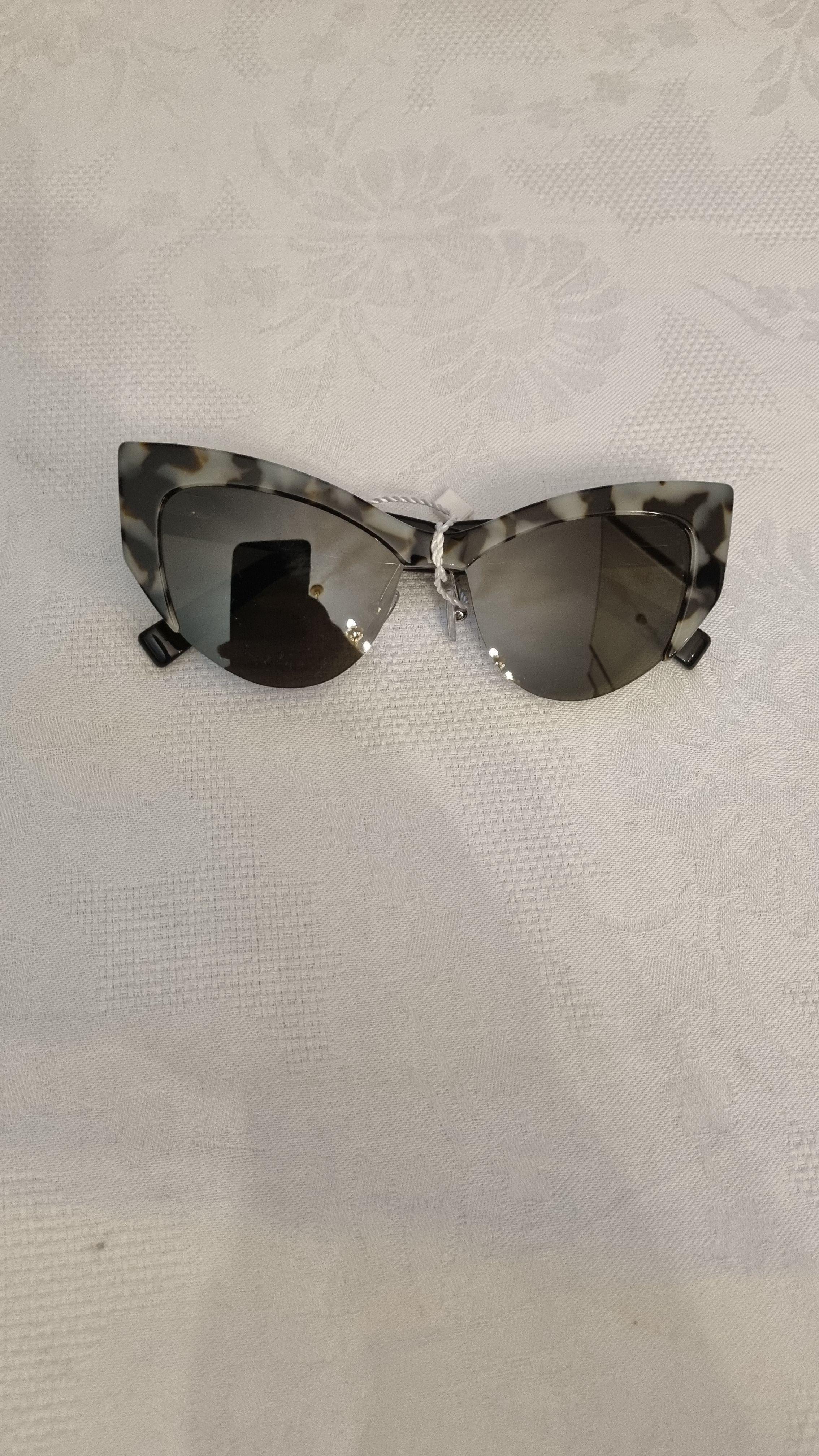 Max Mara Cat Eye Sunglasses