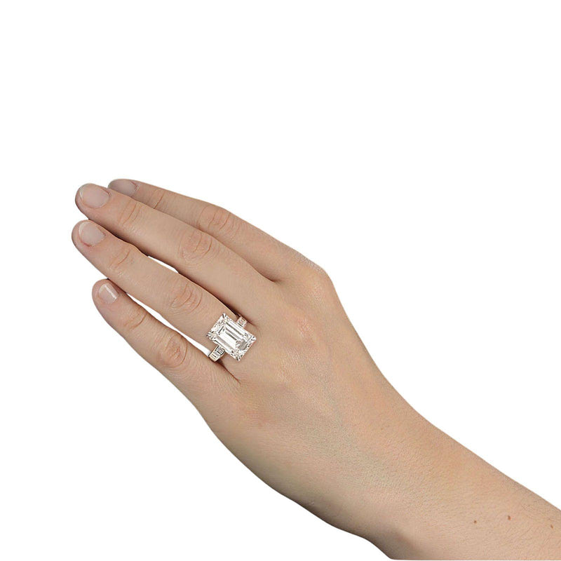 Verde 4ct IGI Certified Lab Grown Emerald Cut Diamond Ring