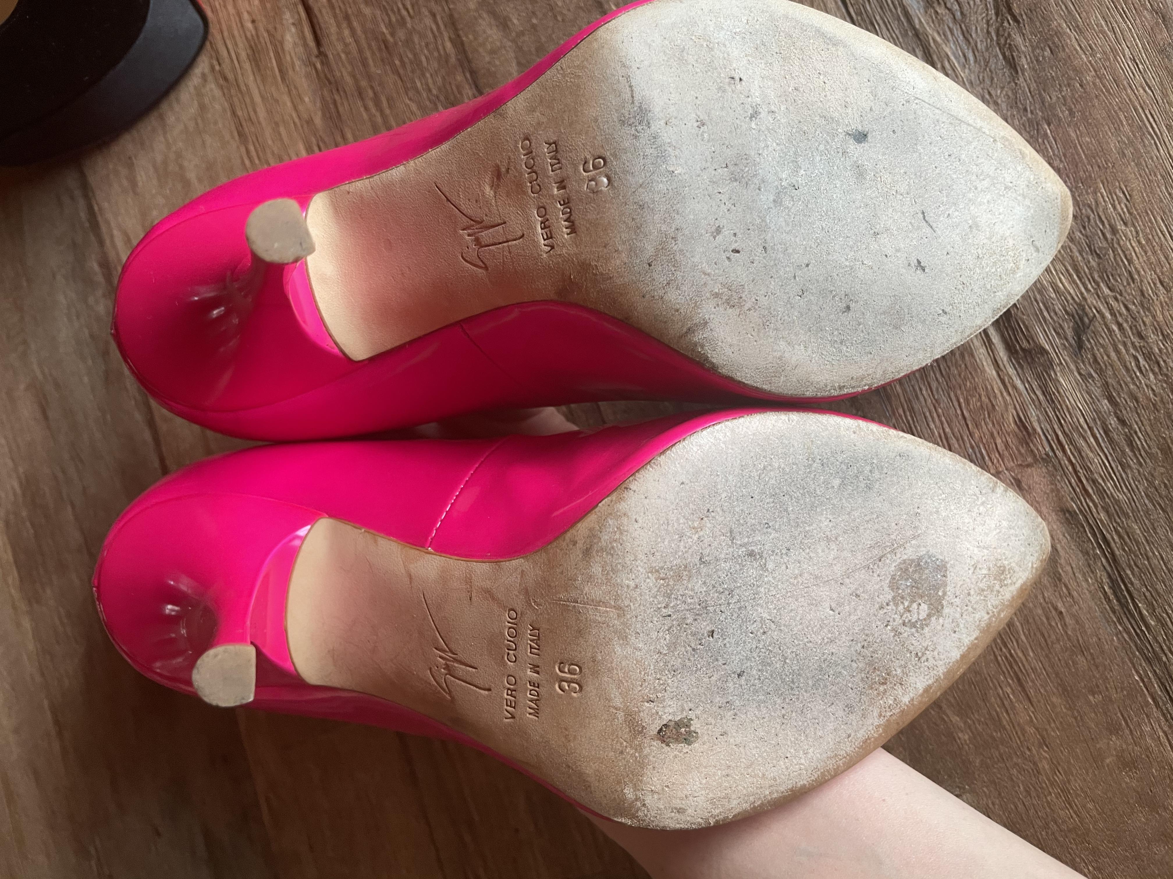 Giuseppe Zanotti Neon Fuchsia Patent Leather Pumps