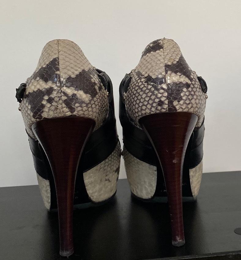Vicini Python & Leather Pumps
