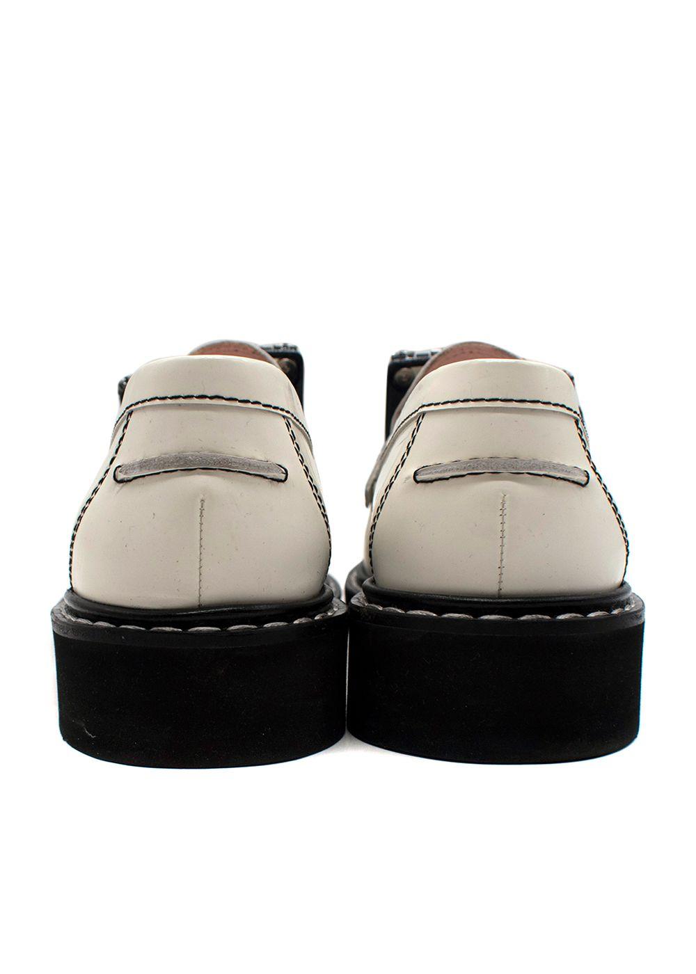 Roger Vivier White Leather Viv' Rangers Strass Buckle Loafers