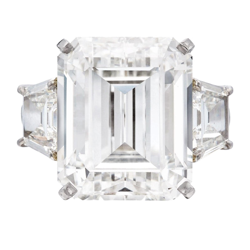 Verde 5ct IGI Certified Lab Grown VS Emerald Cut Diamond Ring