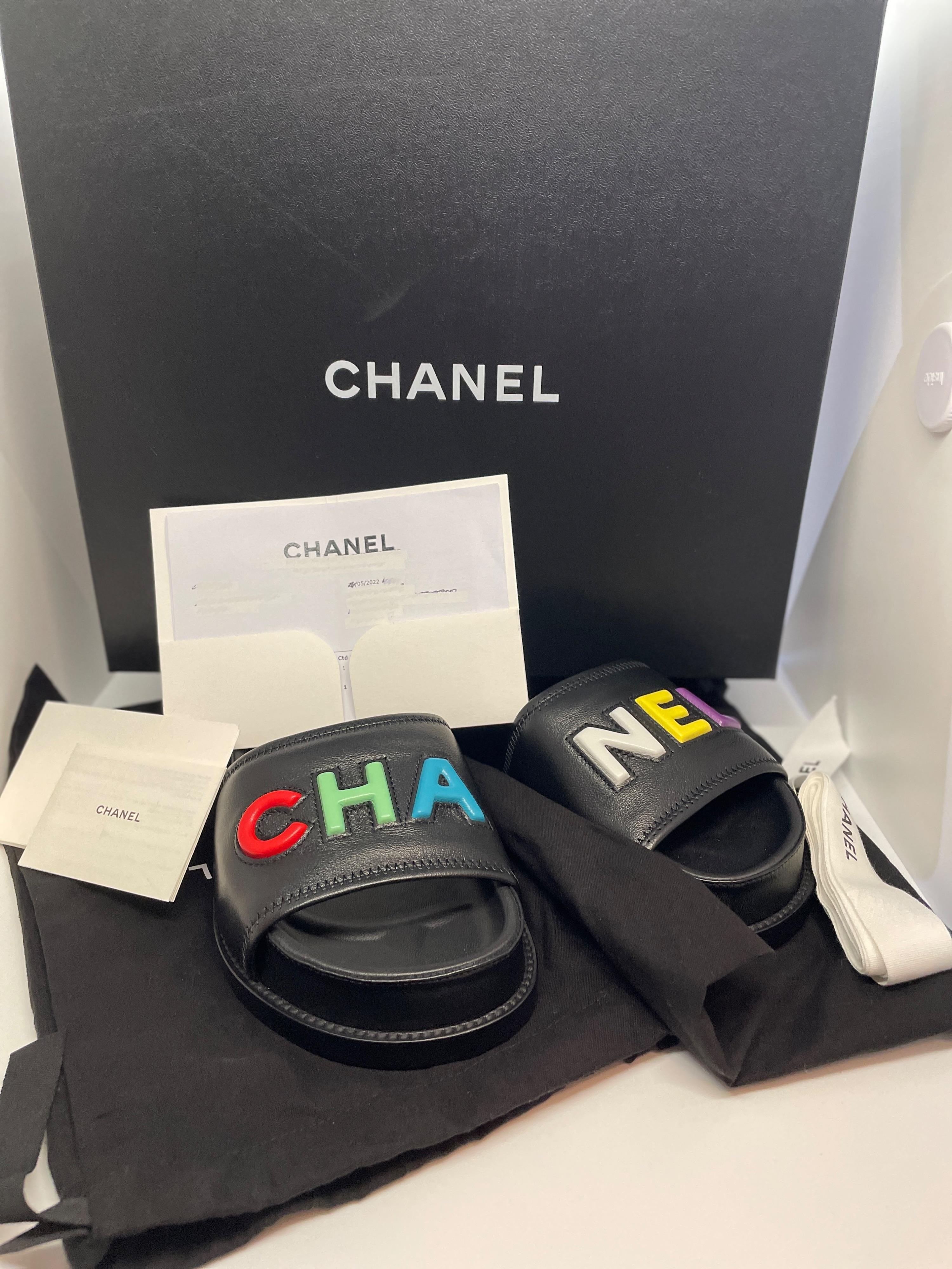 Multicoloured Logo Black Leather Slide Sandals