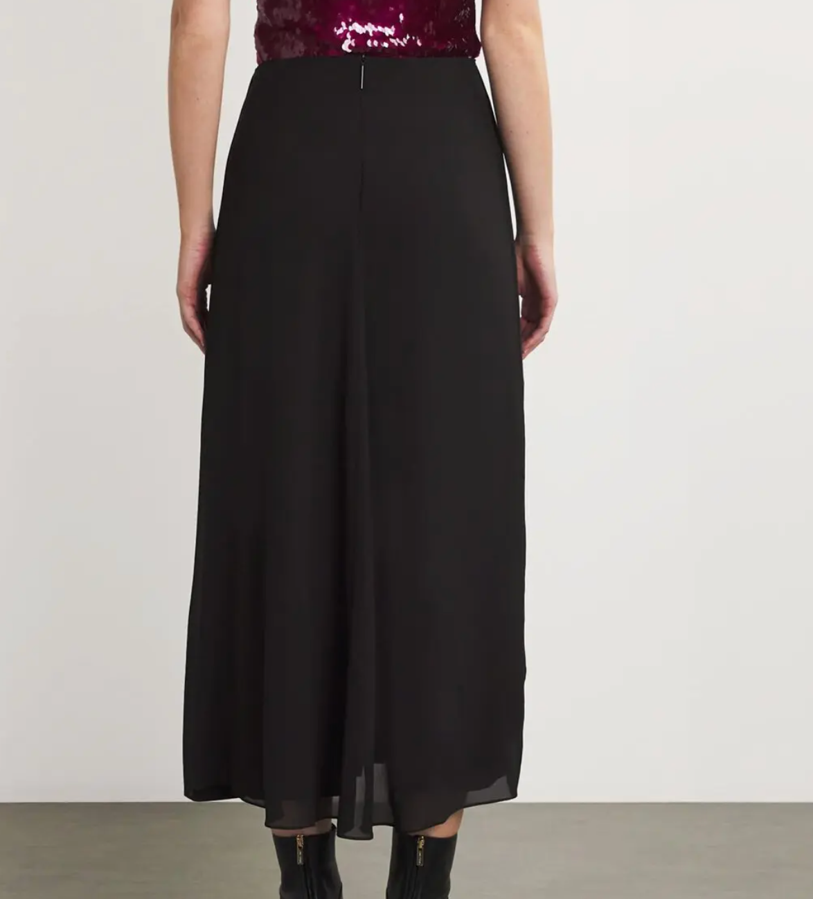 16Arlington  Georgette Dayni Midi Skirt