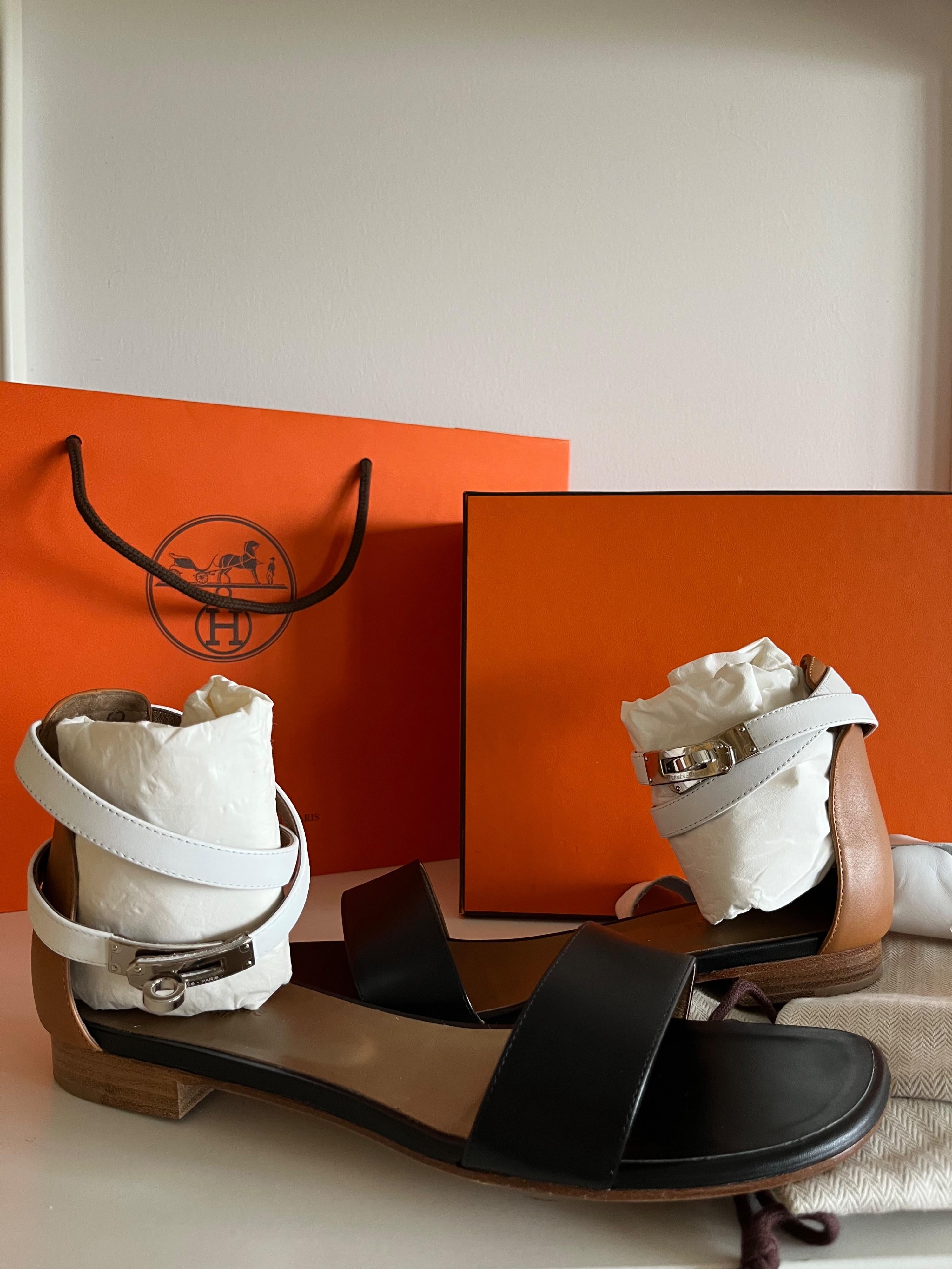 Tri-Colour Leather Baia Sandals