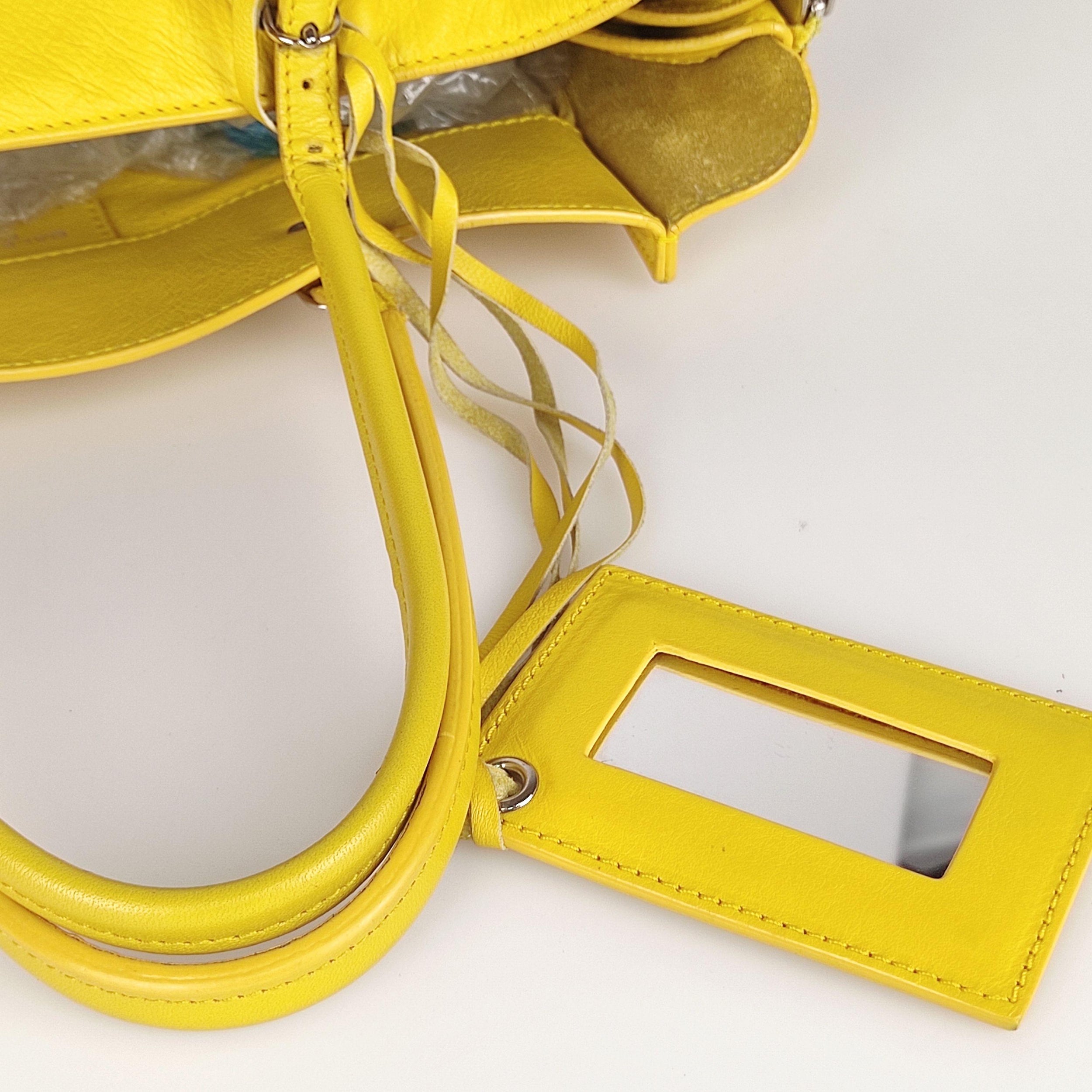Yellow leather Papier tote bag