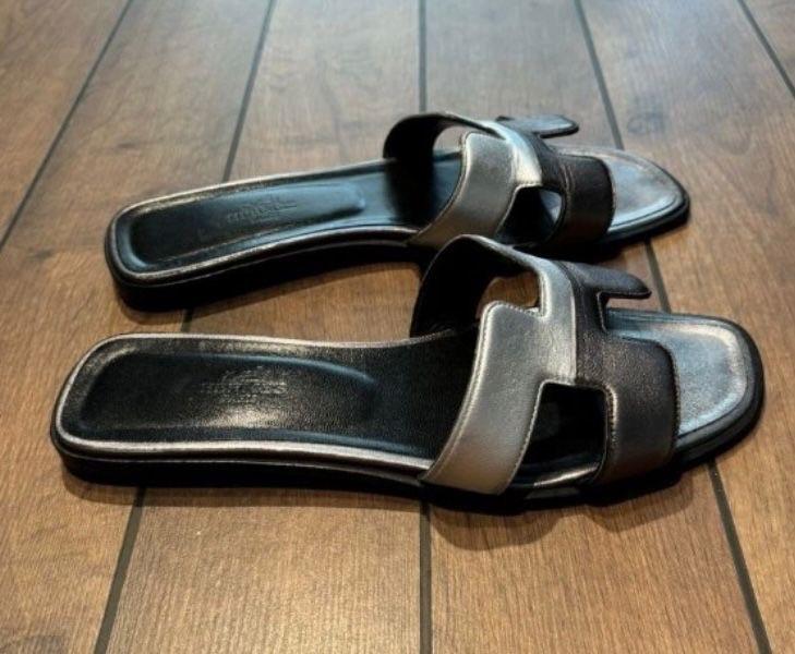 Hermes Black Leather Oran Sandals