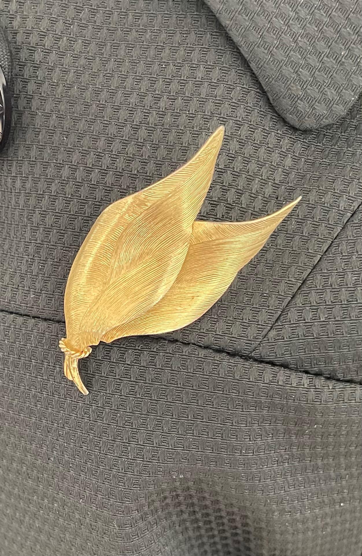 Dior Grosse Gold Plated Leaf Brooch