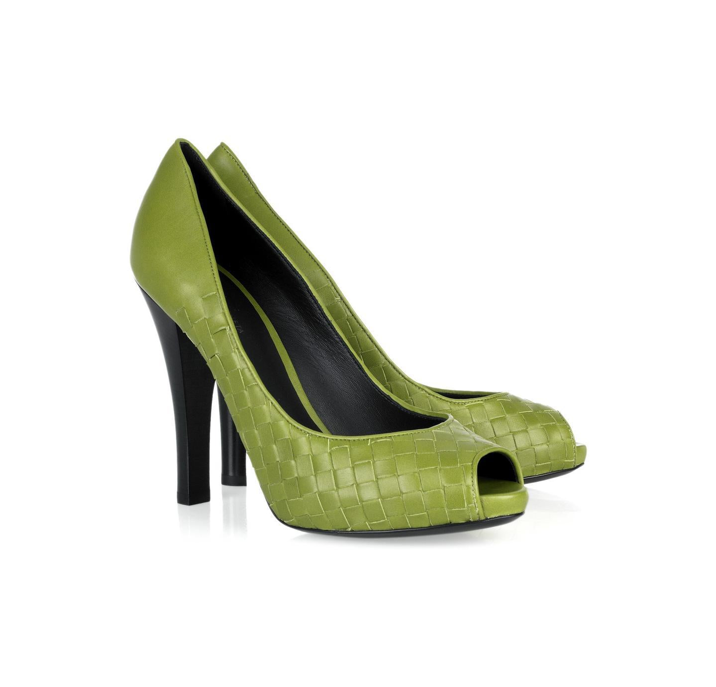 BOTTEGA VENETA Intrecciato leather peep-toe pumps