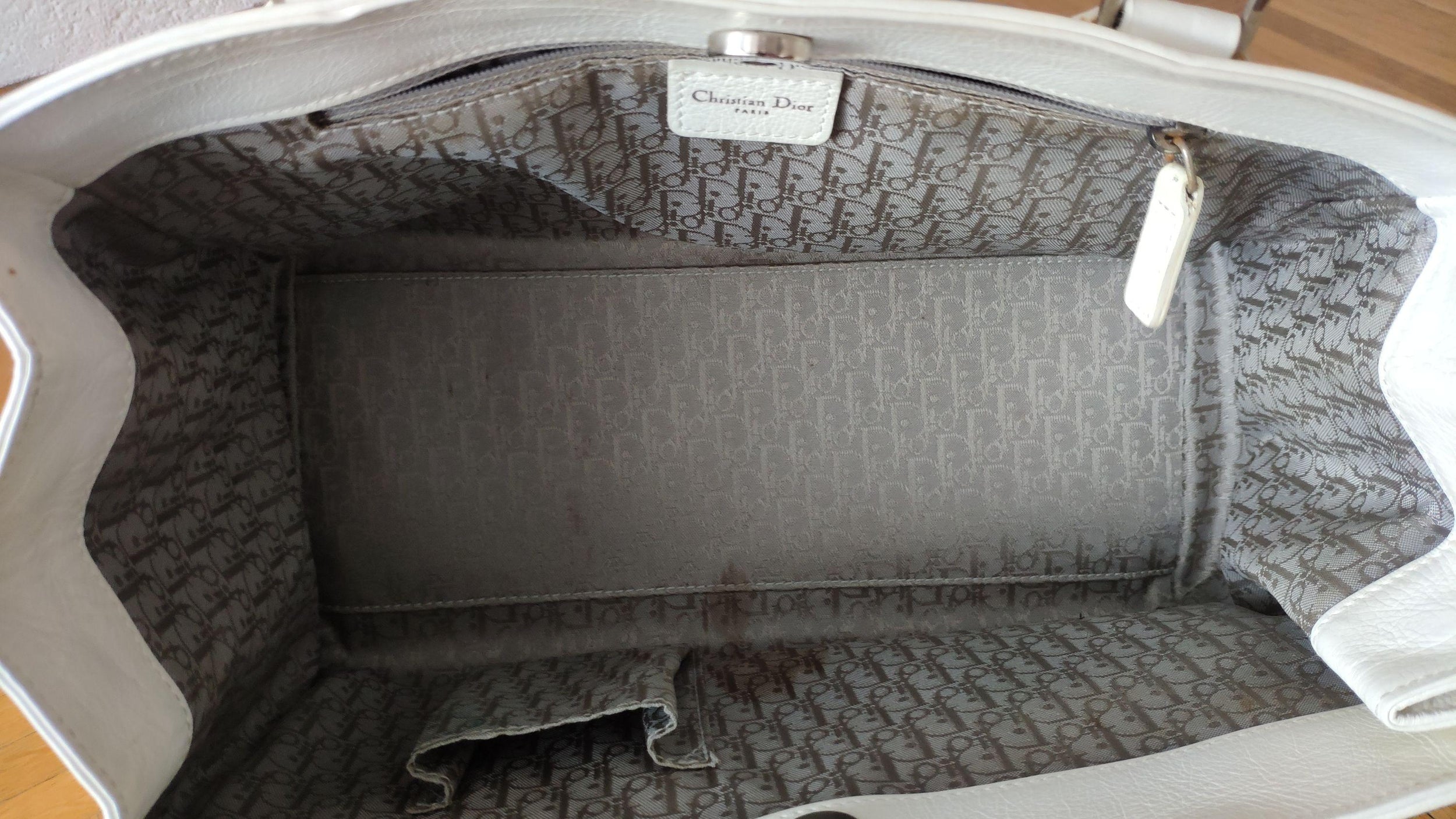 White leather Flight bag