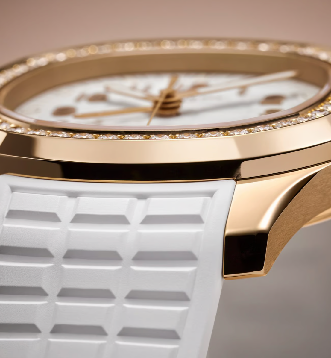 Patek Philippe Aquanaut Luce Travel Time 38.8mm