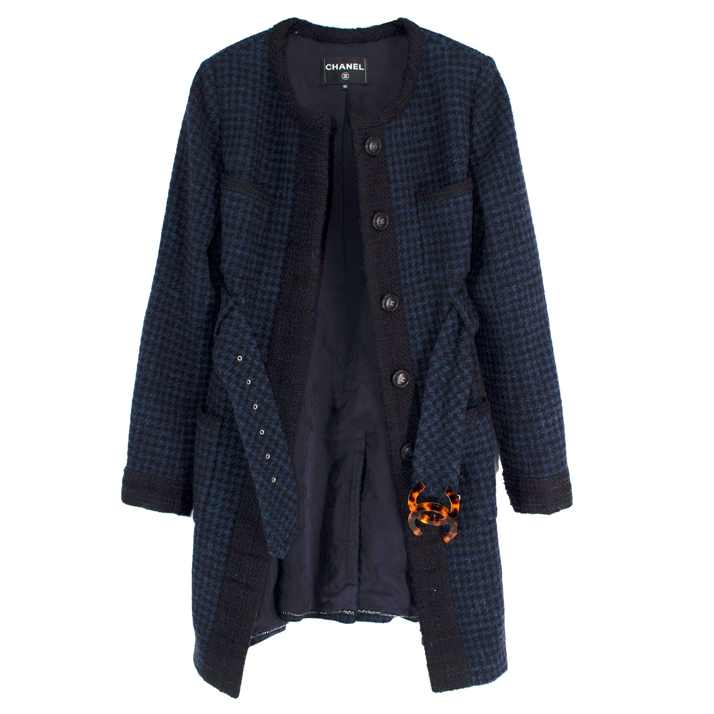 Chanel Navy Houndstooth Belted Wool Jacket