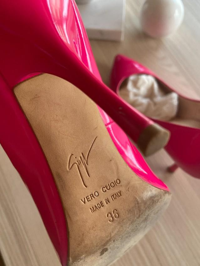 Giuseppe Zanotti Neon Fuchsia Patent Leather Pumps