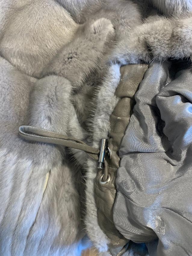 Vtoroy Mekhovoy Hooded Mink Fur Coat