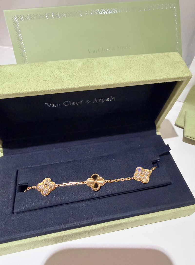 Van Cleef & Arpels Vintage Alhambra Yellow Gold And Diamonds Bracelet