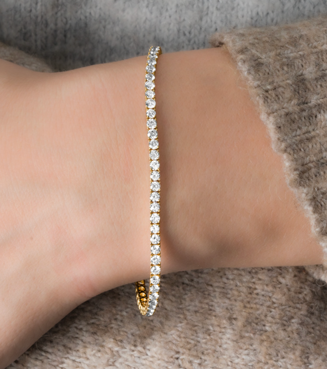4.27ct Round Brilliant Diamond Yellow Gold Tennis Bracelet