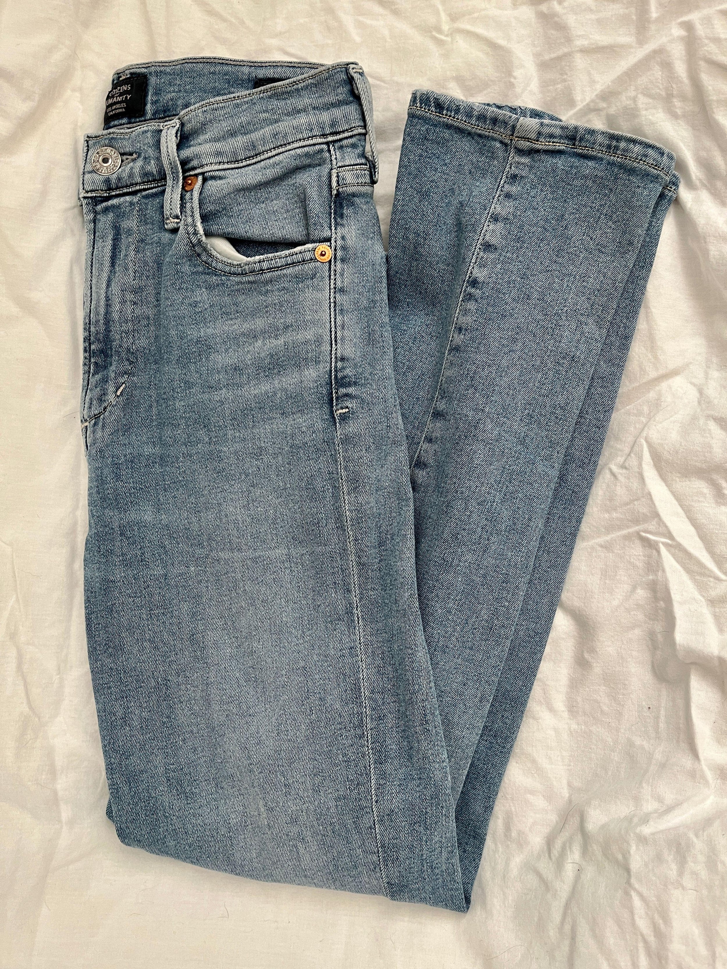 Cara High Rise Cigarette Jeans