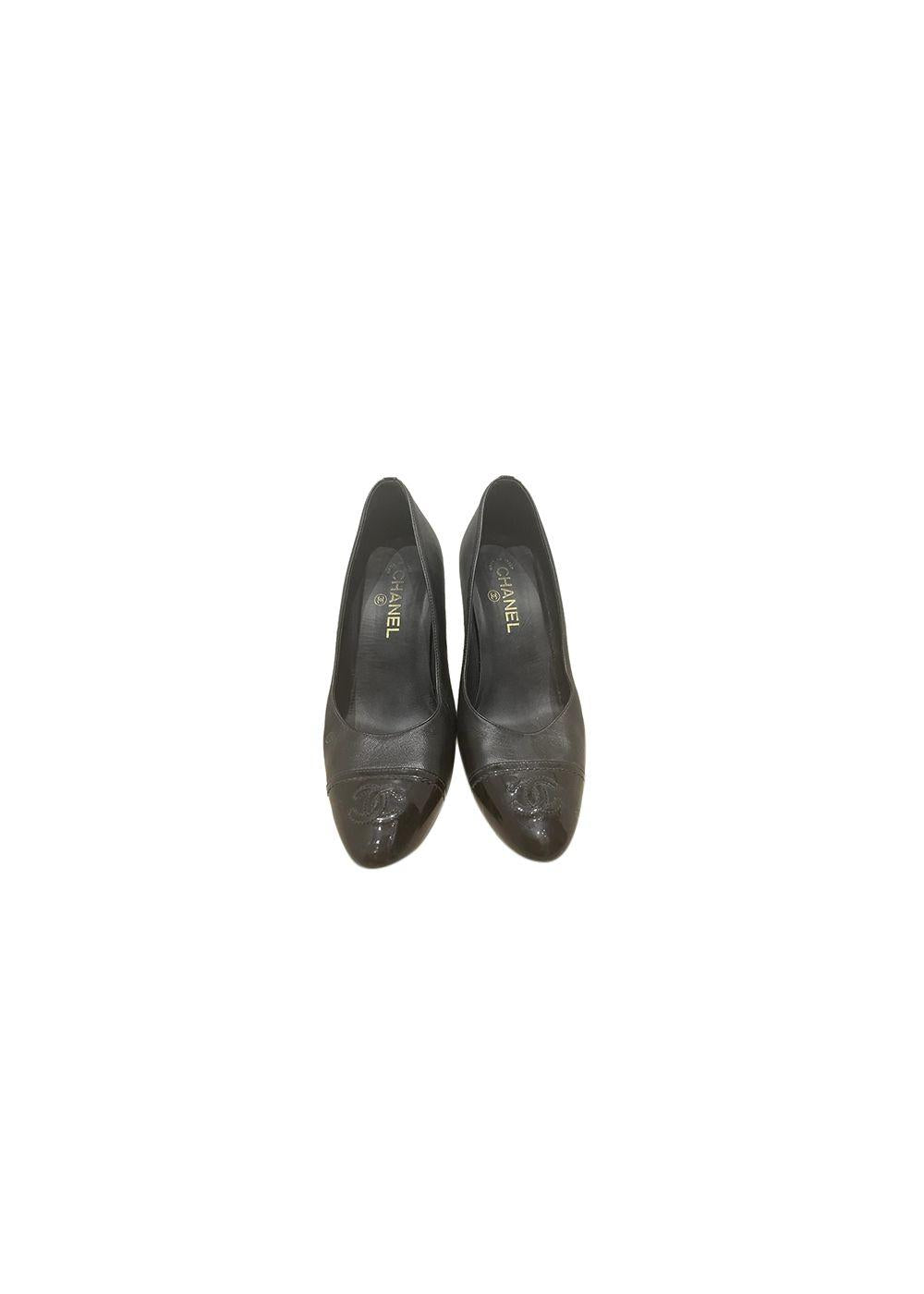 Black leather & patent toe cap heeled pumps