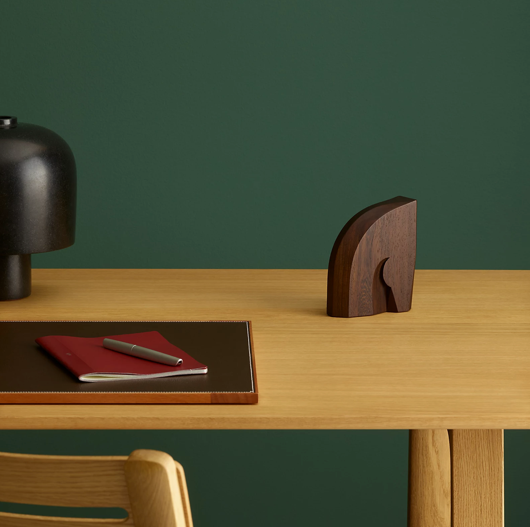 Hermés Alezan Solid Cassia Wood Bookend Set