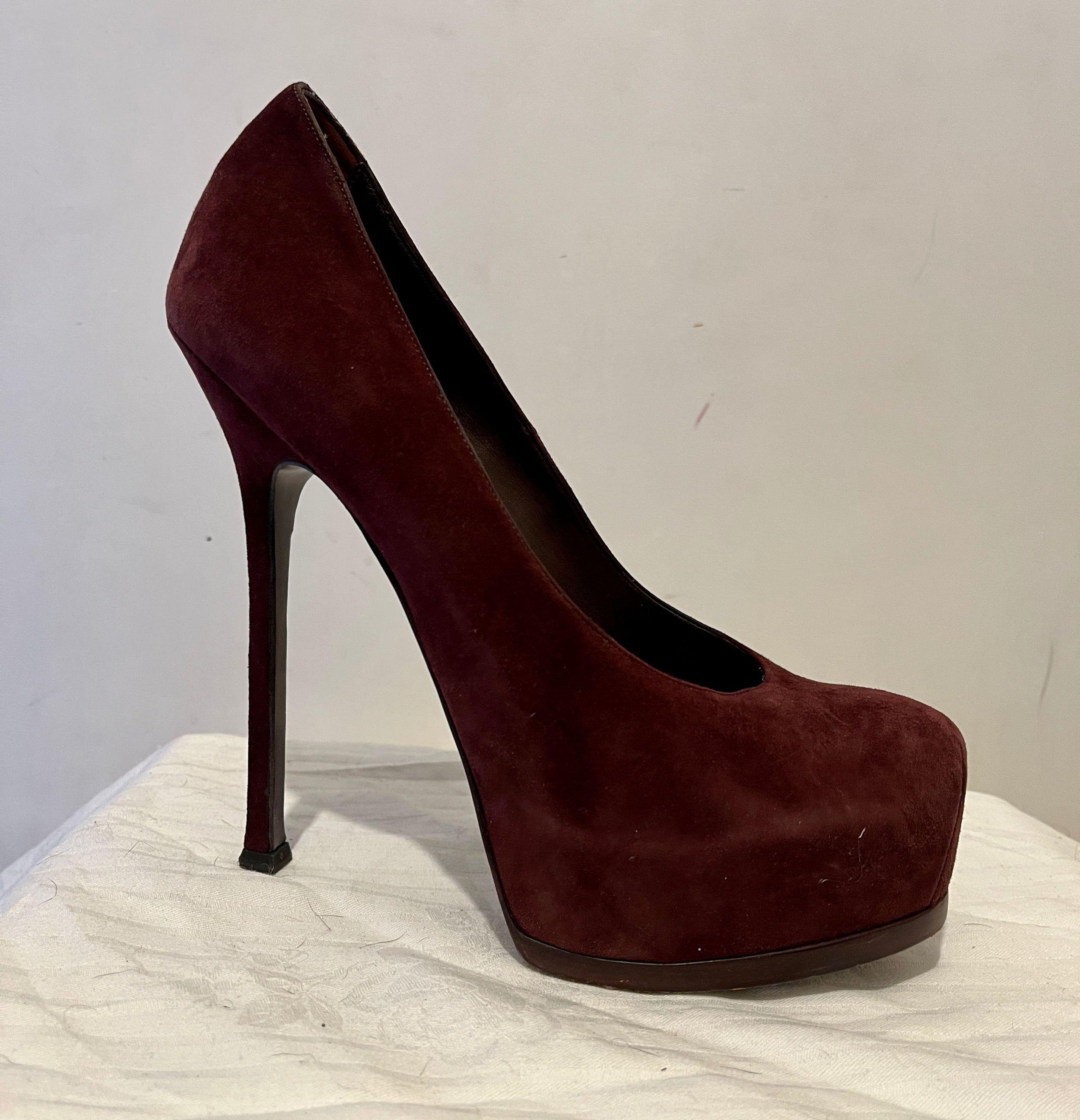 Burgundy Suede Tribtoo Pumps